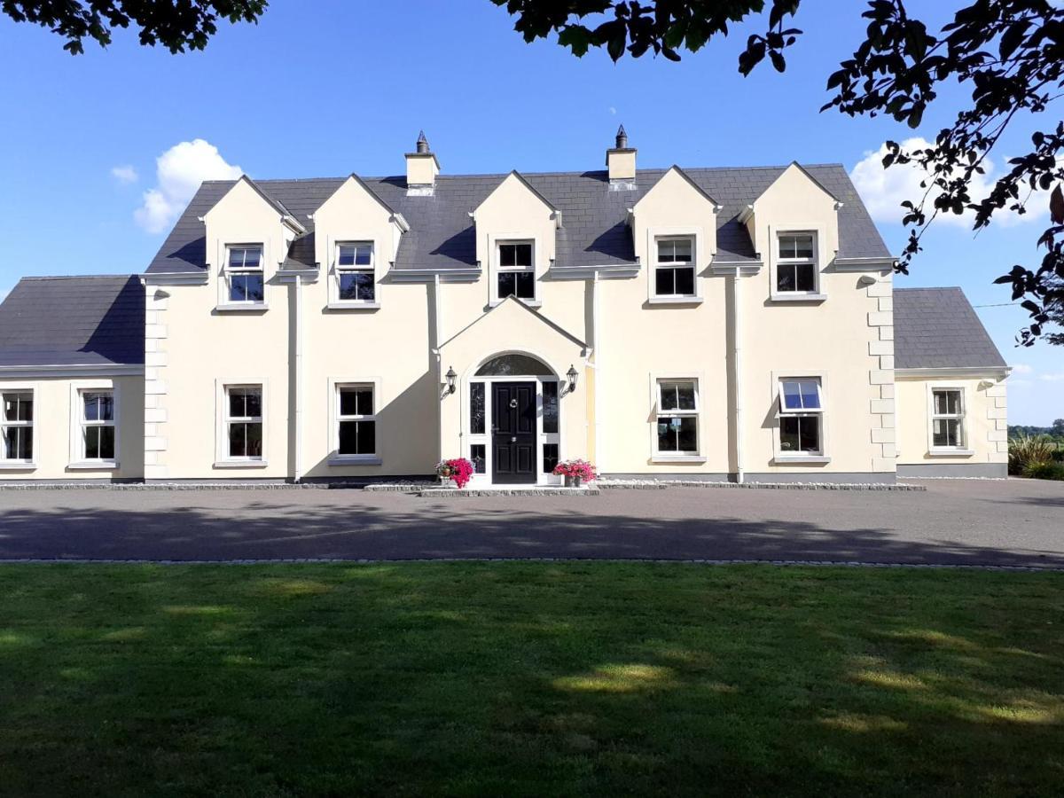 Single Or Twin Room In Lovely Country Residence Nobber エクステリア 写真